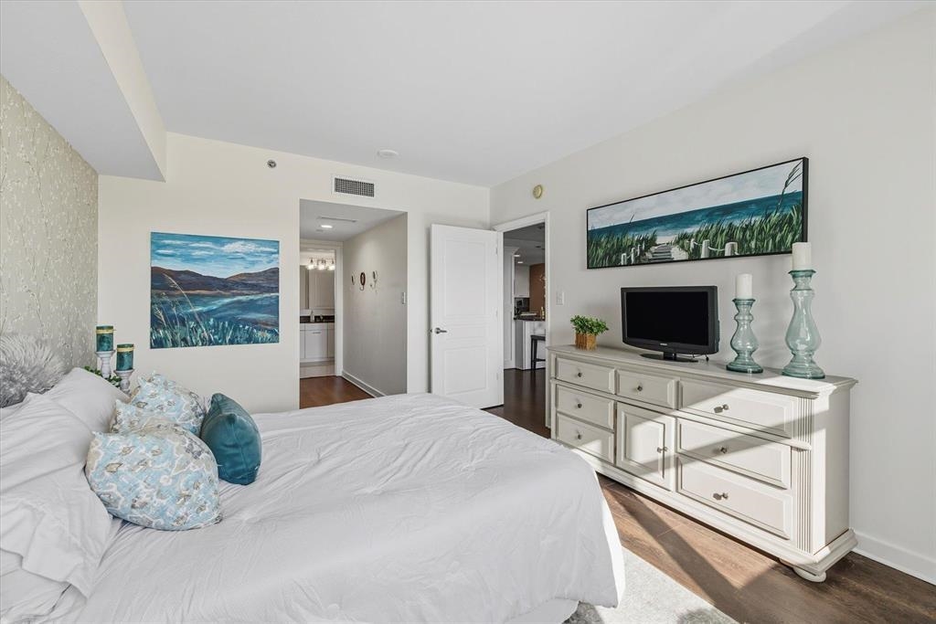 300 S Duval Street Unit: 1108