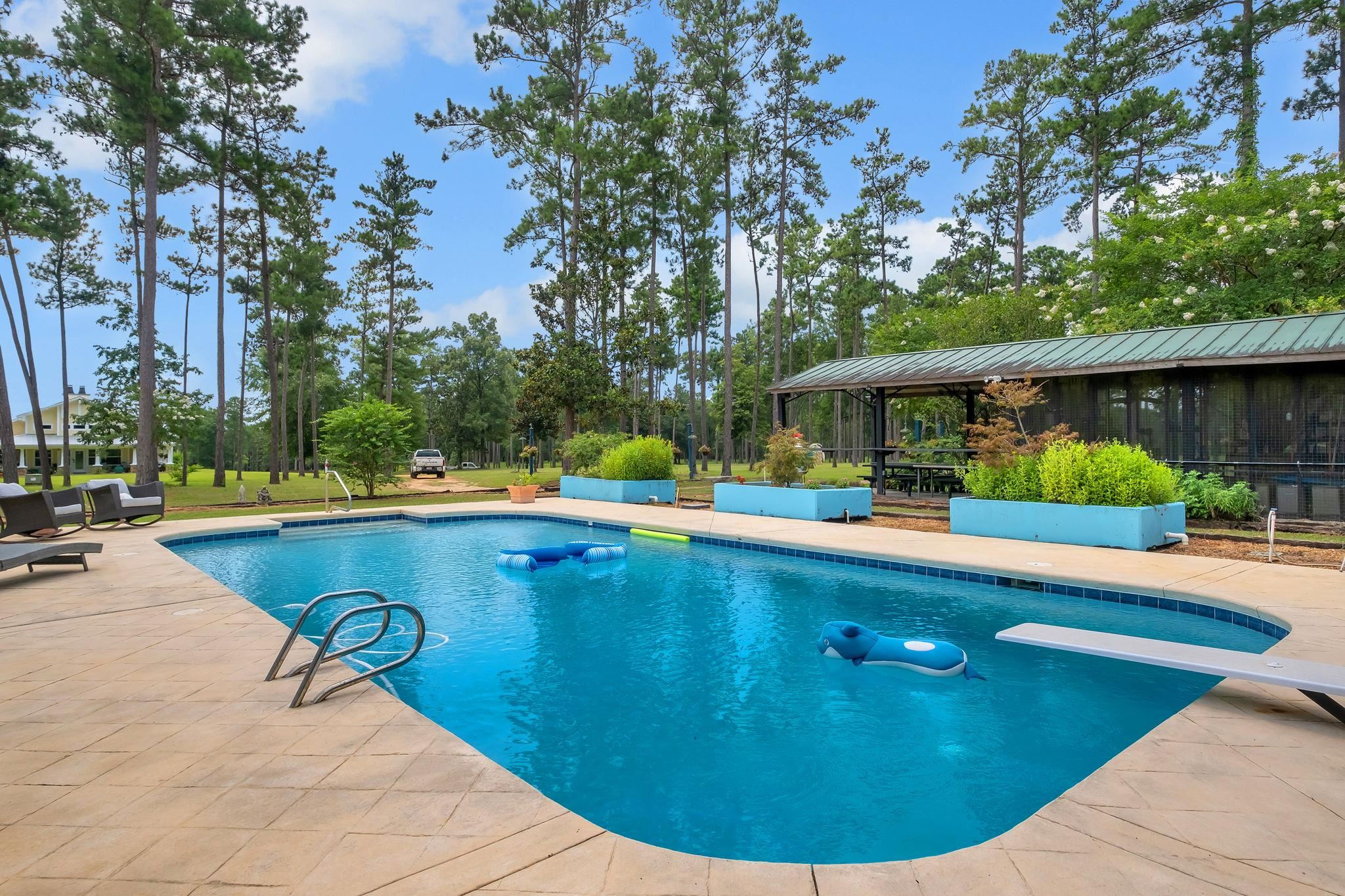 2445 Hardaway Rd II