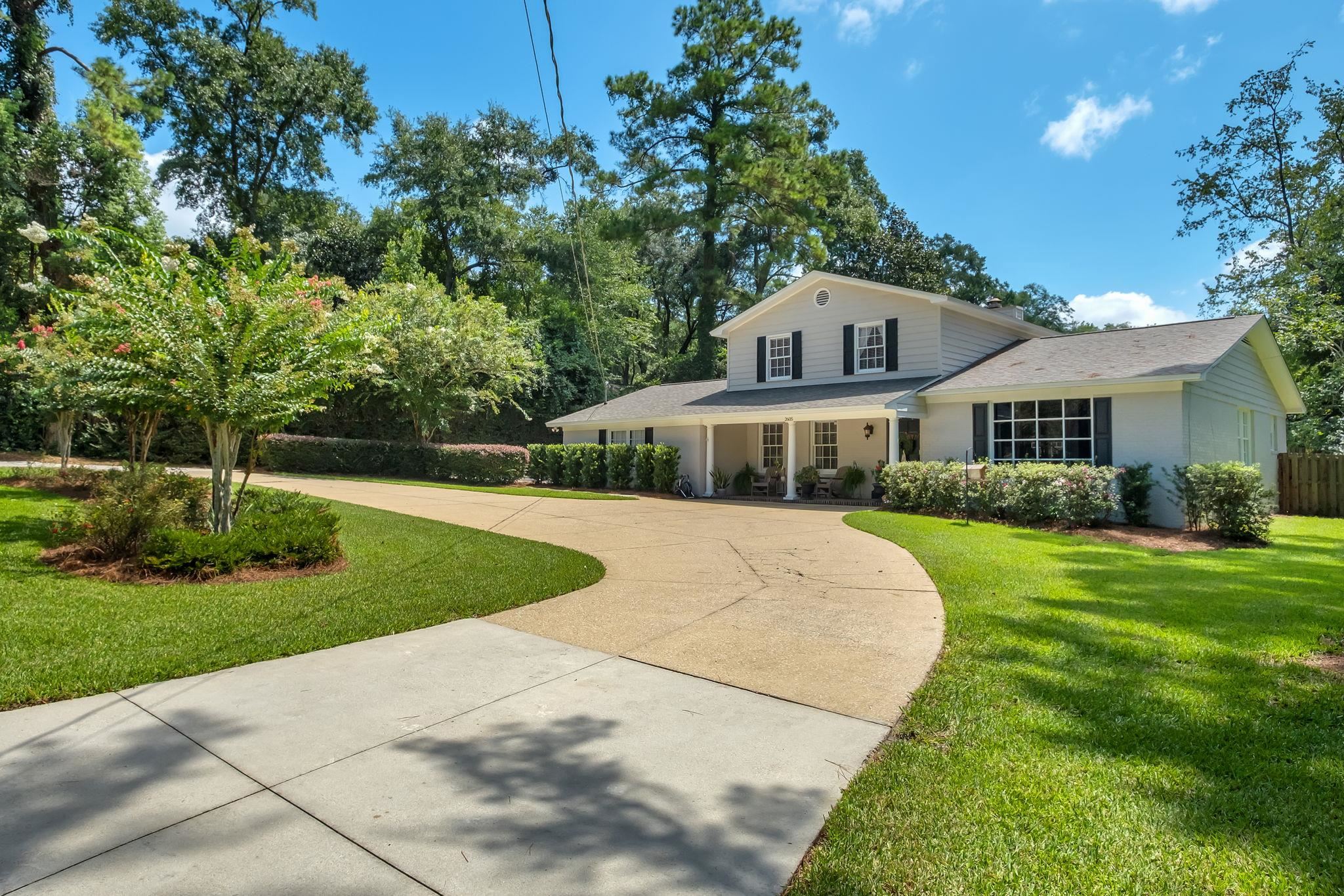 2605 ARMSTRONG Road