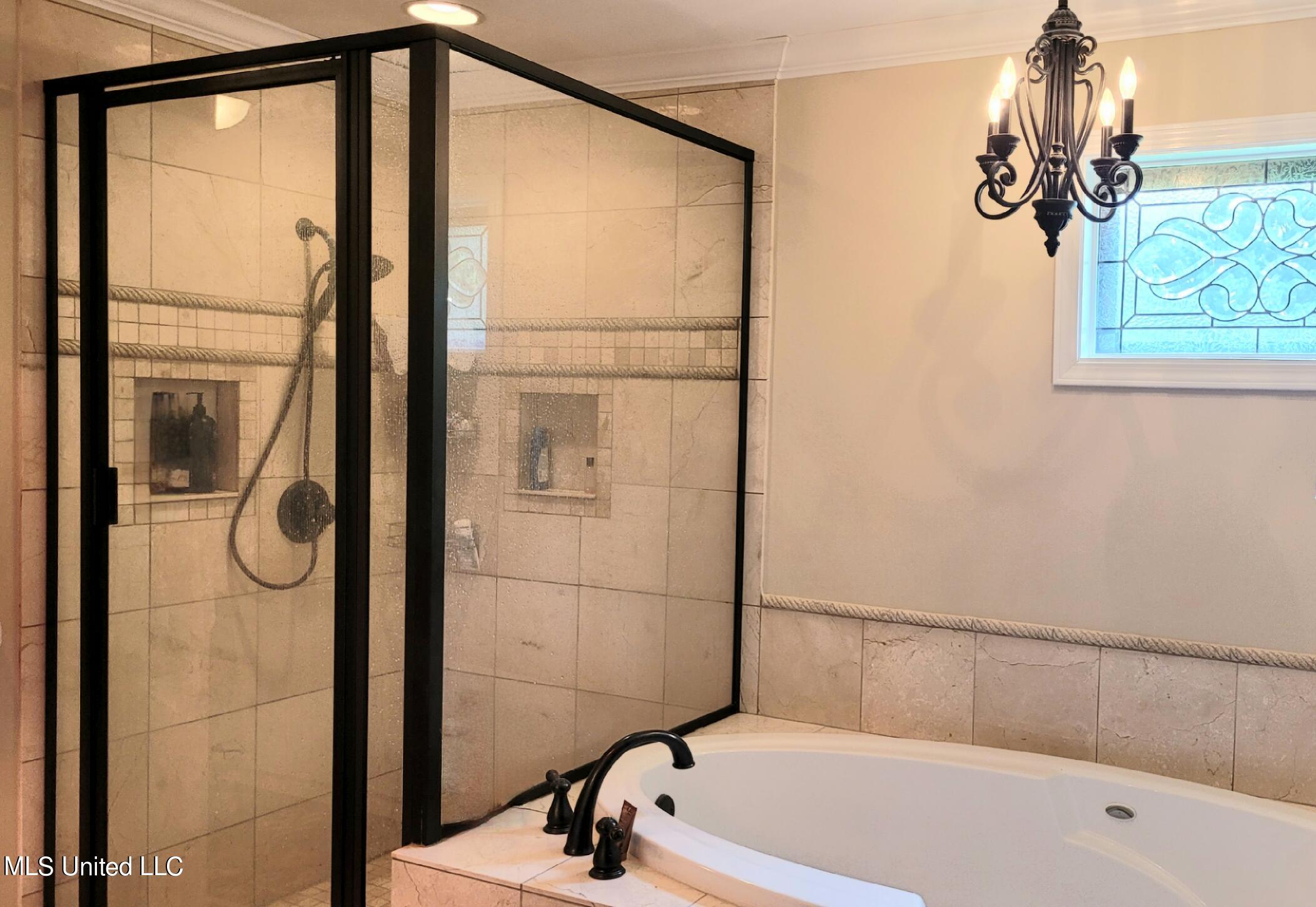 831 W Green T Boulevard