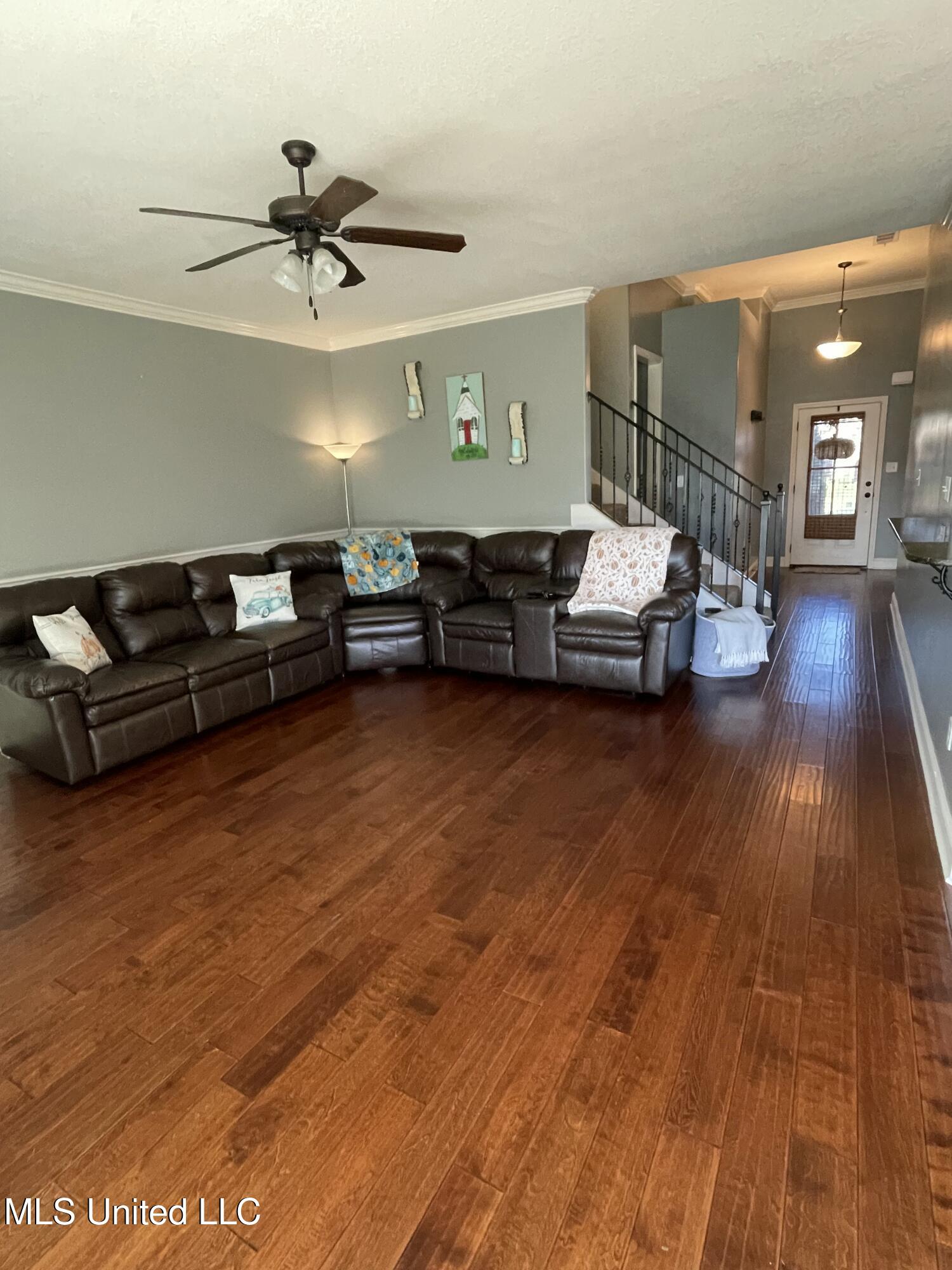 1253 Heritage Lake Drive