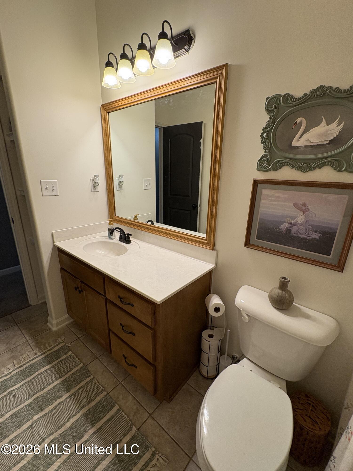 1261 Heritage Lake Drive