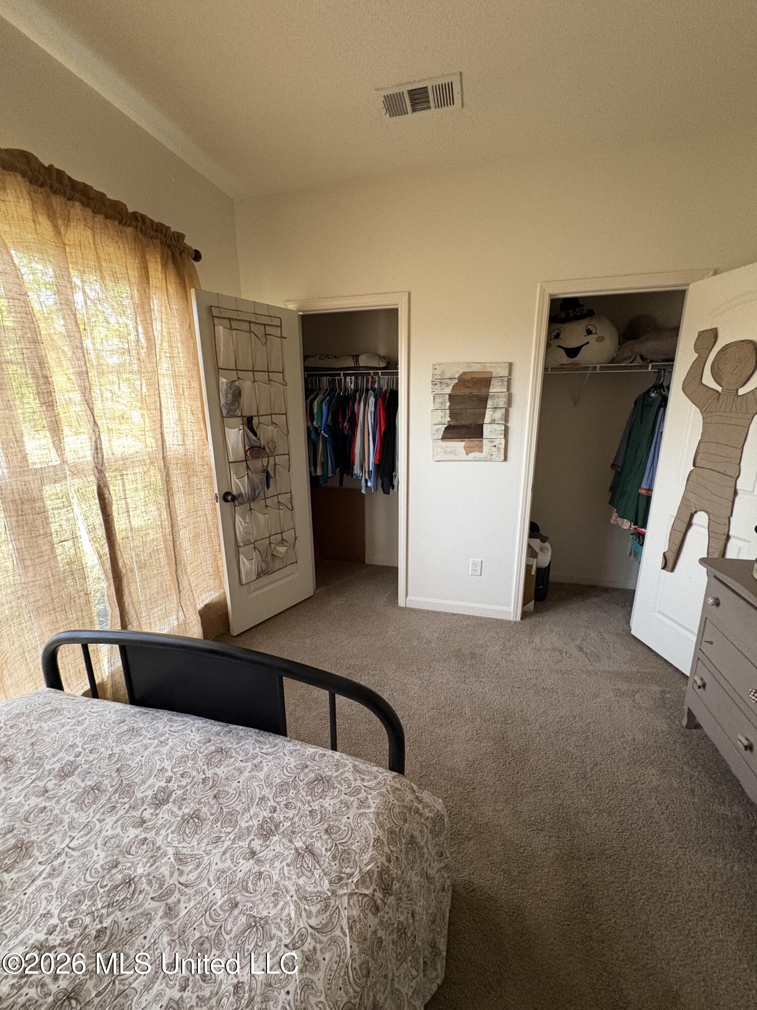 1261 Heritage Lake Drive