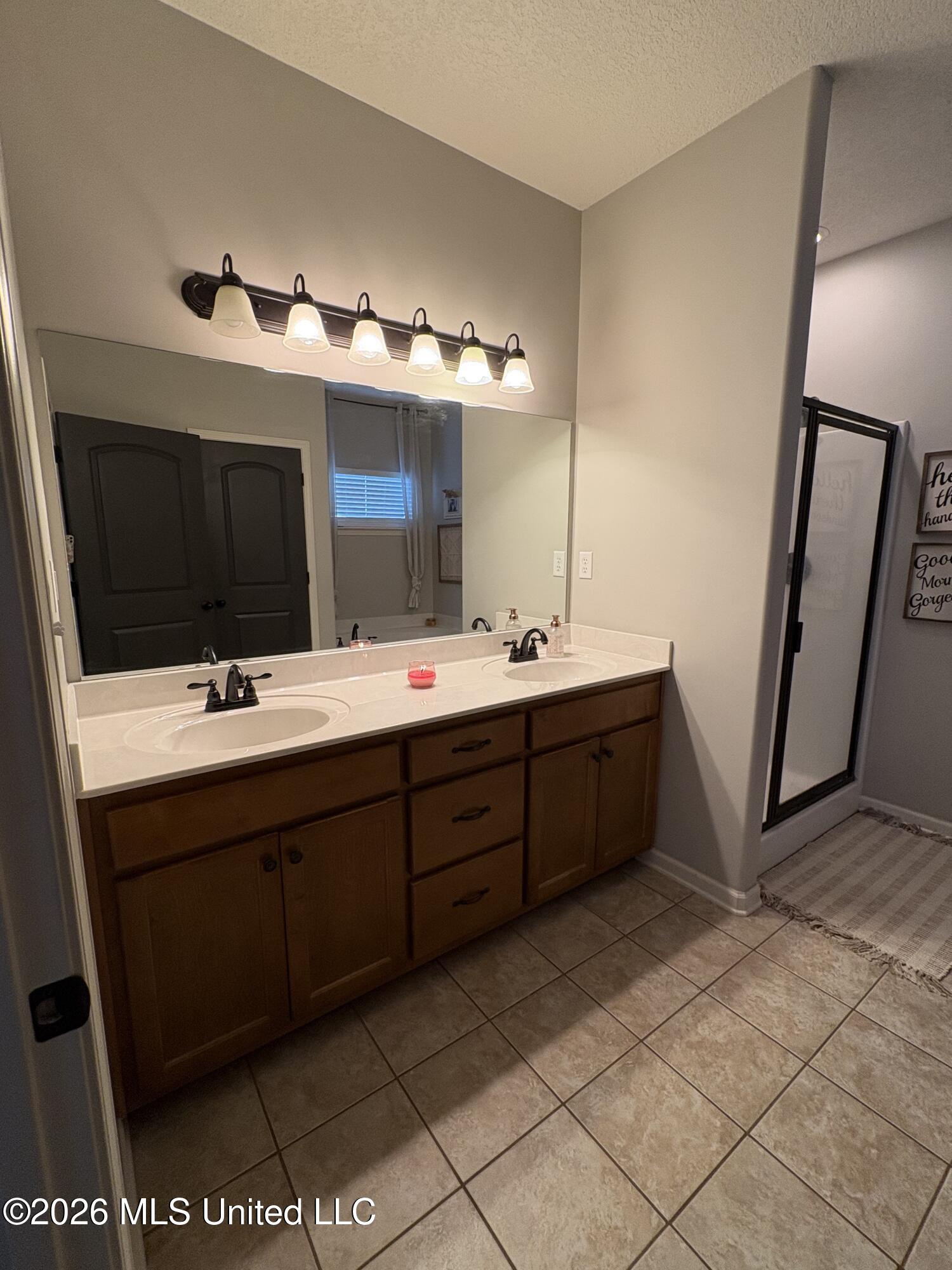 1261 Heritage Lake Drive