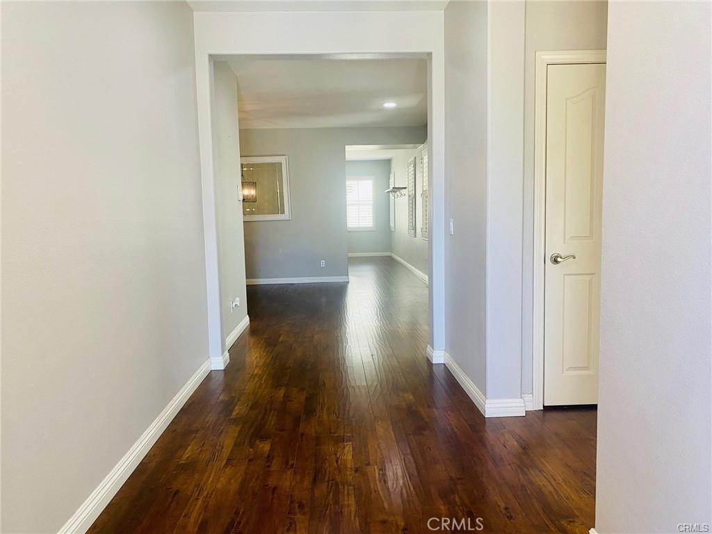 8698 Forest Park