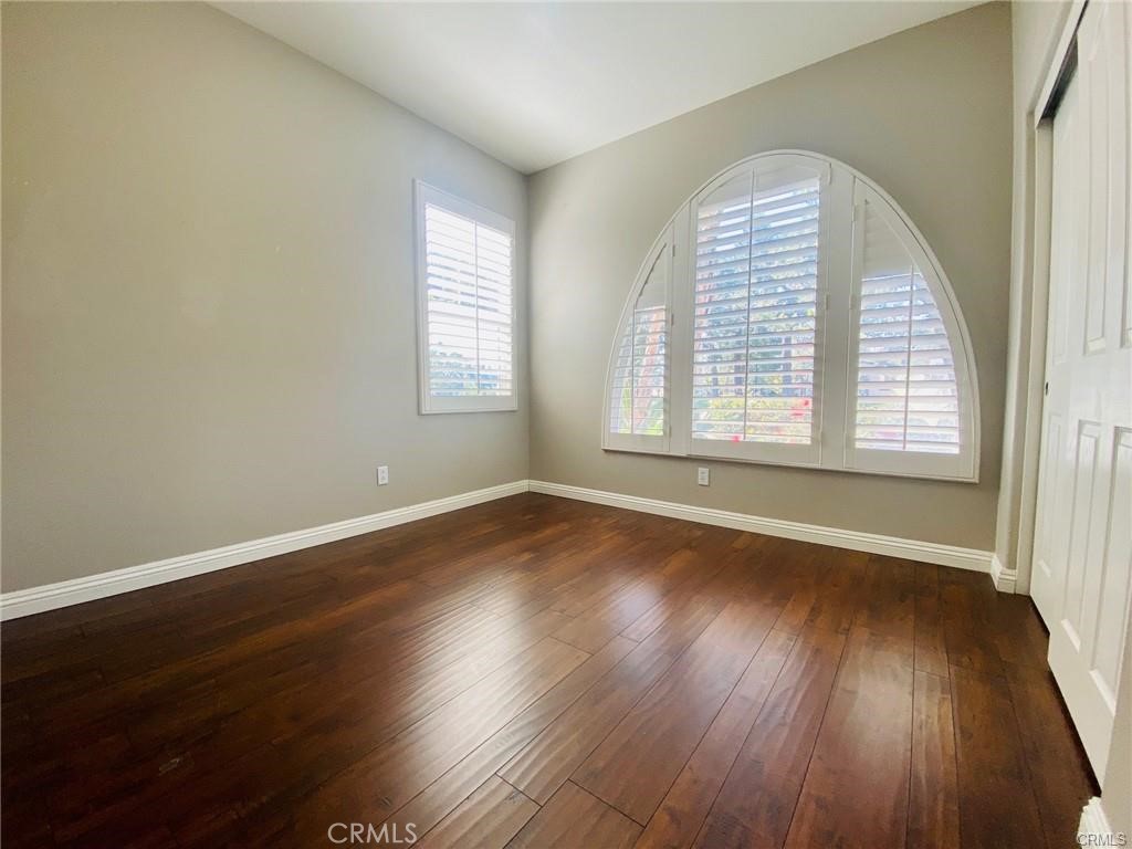 8698 Forest Park