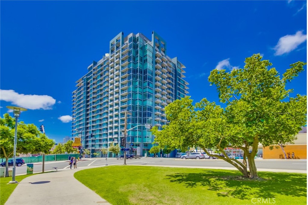 1080 Park Boulevard 706