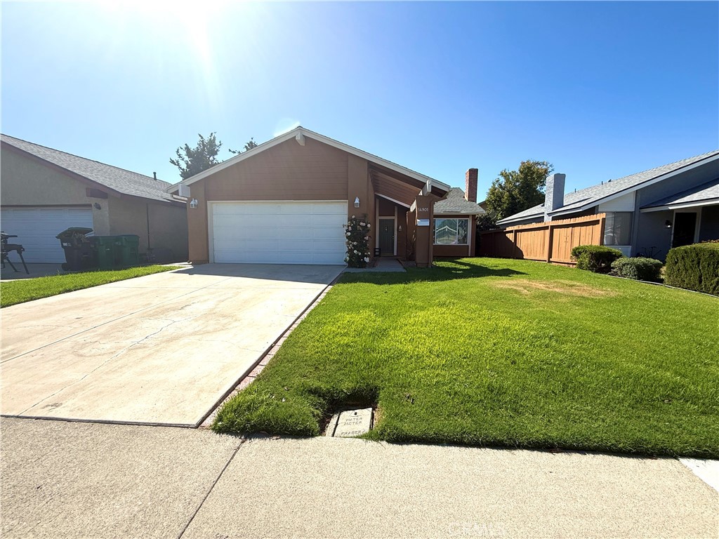 14901 Waverly Lane