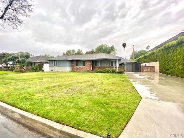 2319 El Capitan Avenue