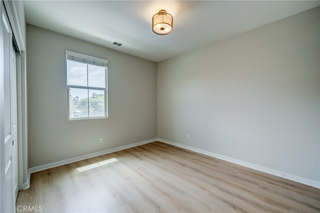 159 Newington