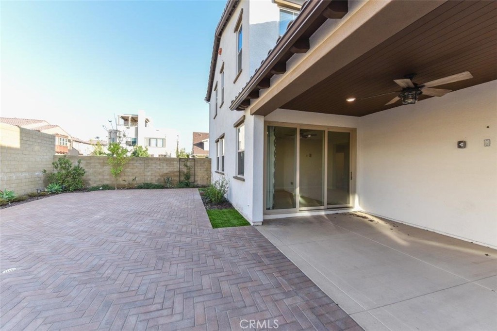 159 Newington