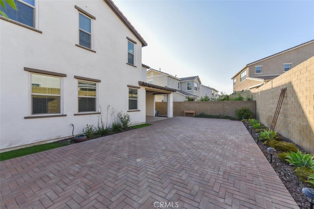 159 Newington