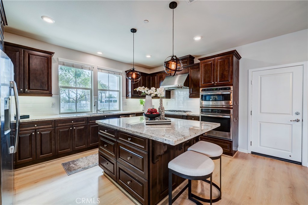 159 Newington