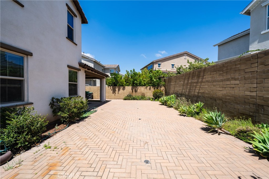 159 Newington