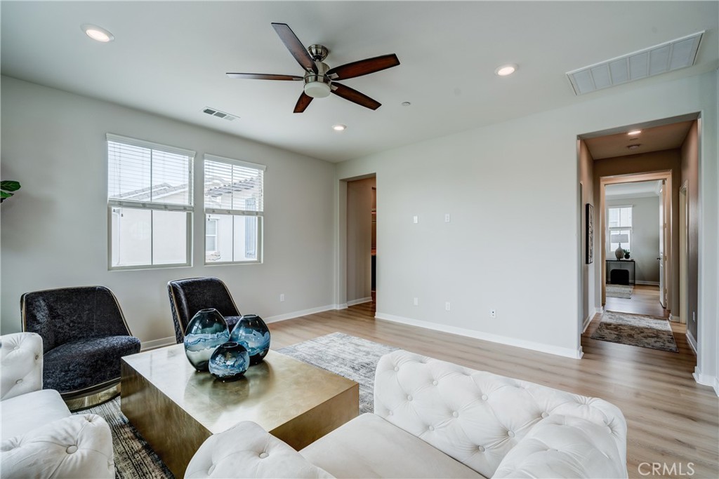 159 Newington