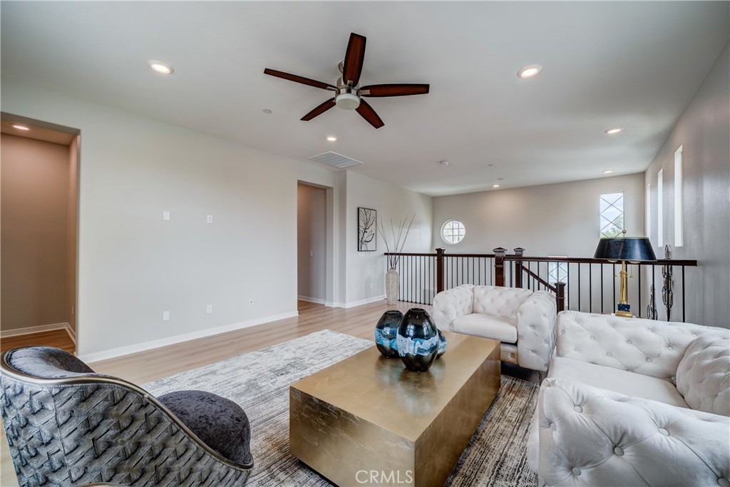159 Newington