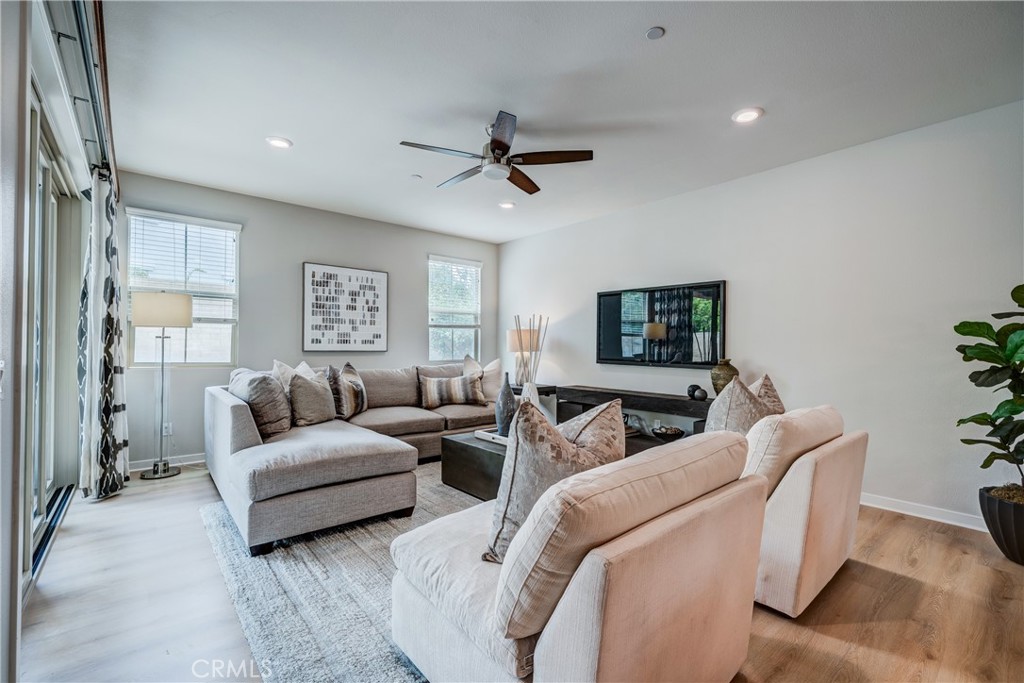 159 Newington