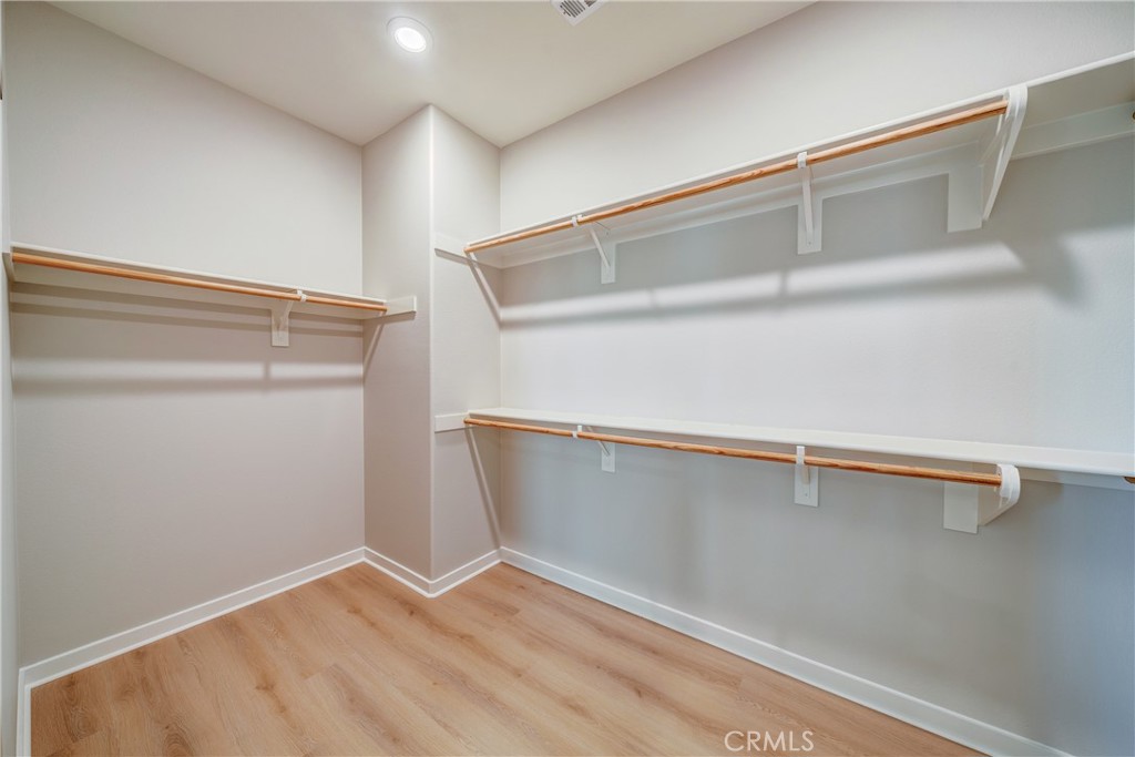 159 Newington