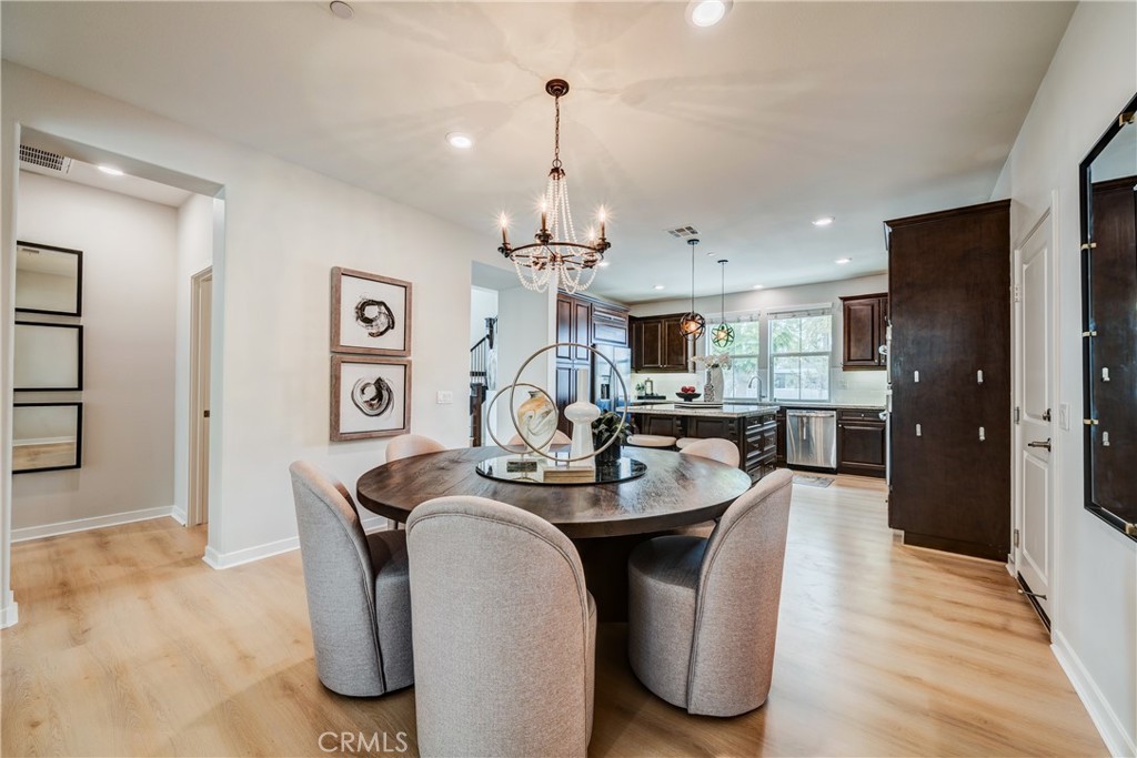 159 Newington