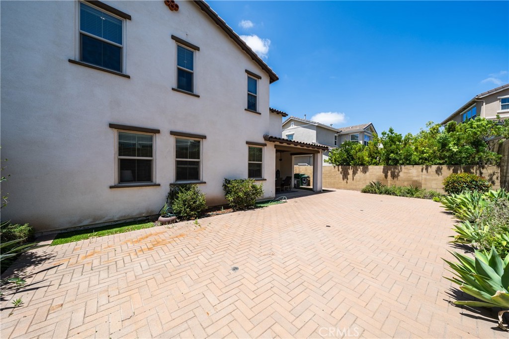 159 Newington