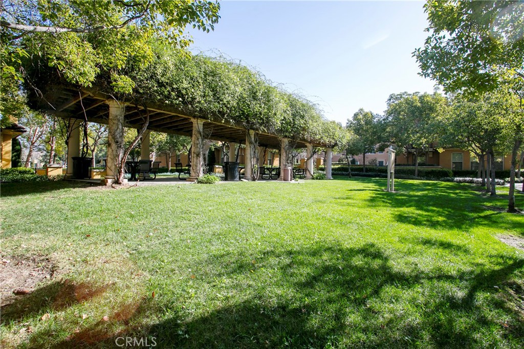 43 Long Meadow