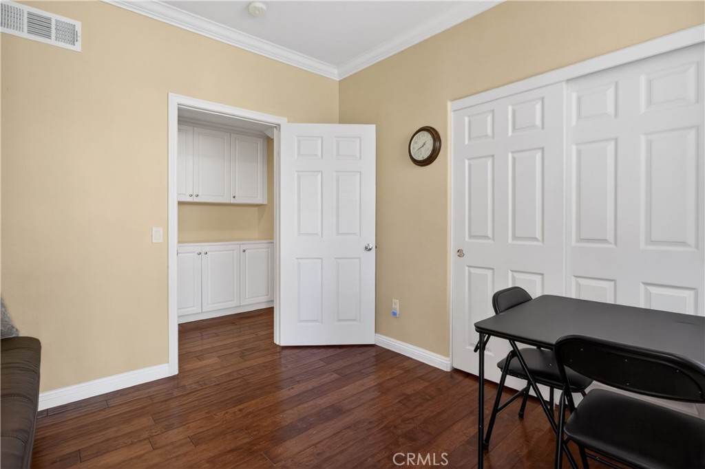 43 Long Meadow