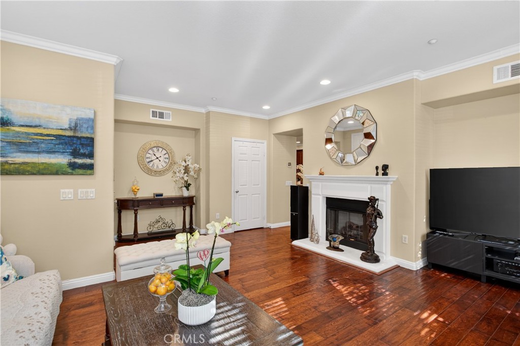 43 Long Meadow