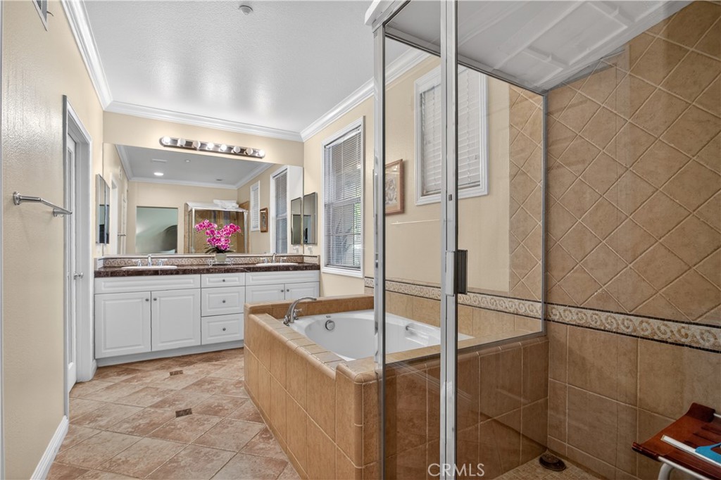 43 Long Meadow