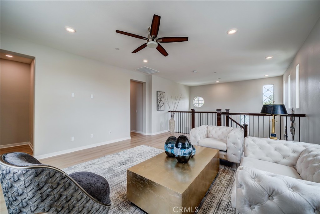 159 Newington