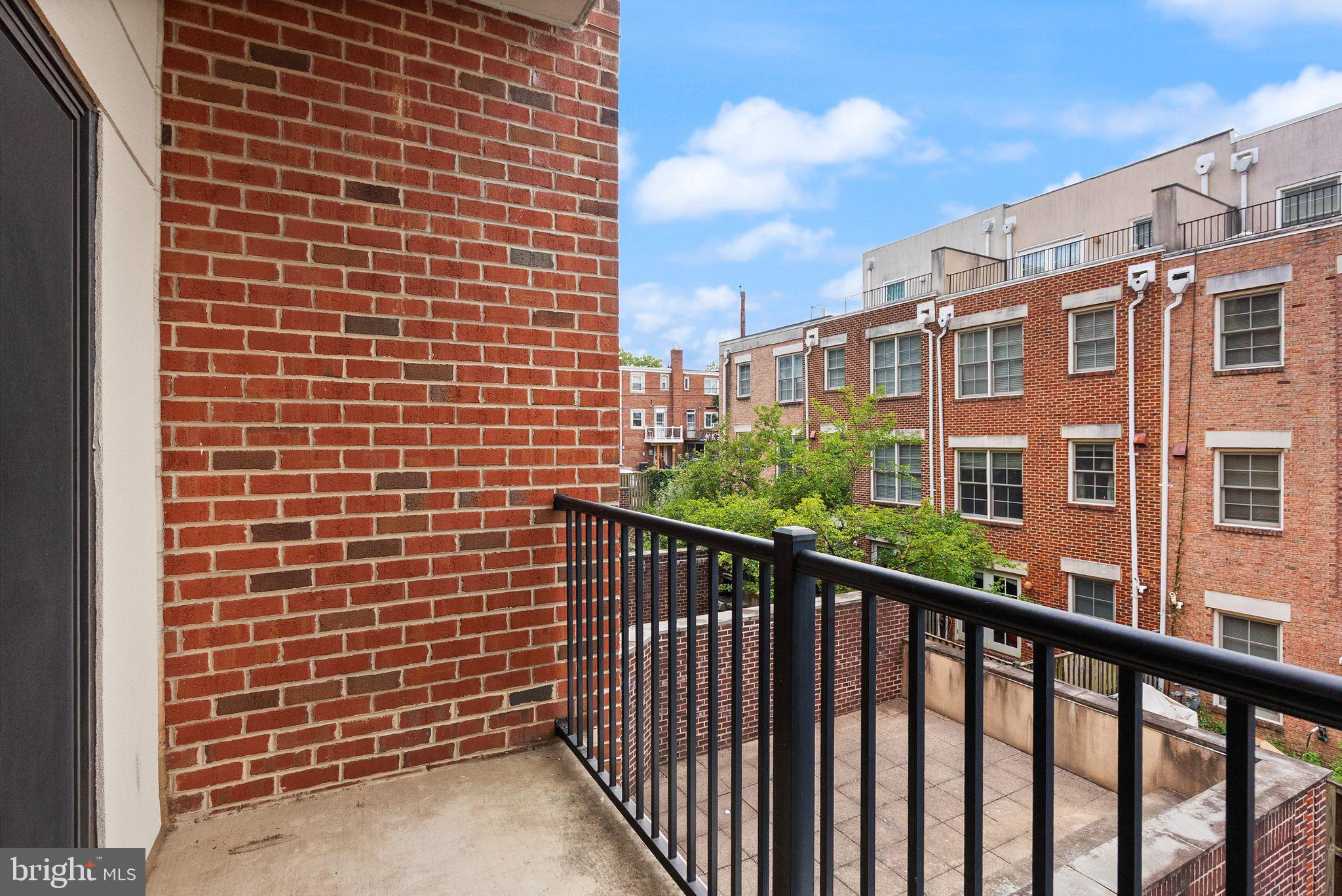181 E REED AVENUE 206