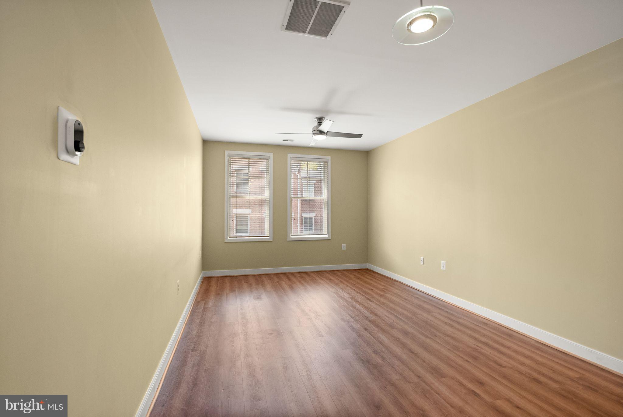 181 E REED AVENUE 206