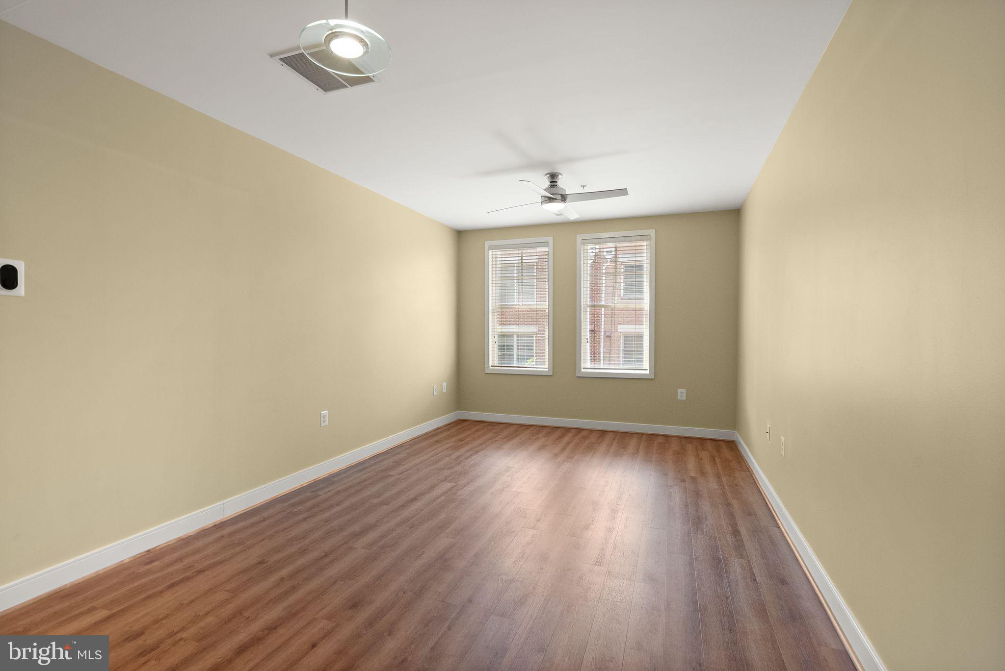 181 E REED AVENUE 206