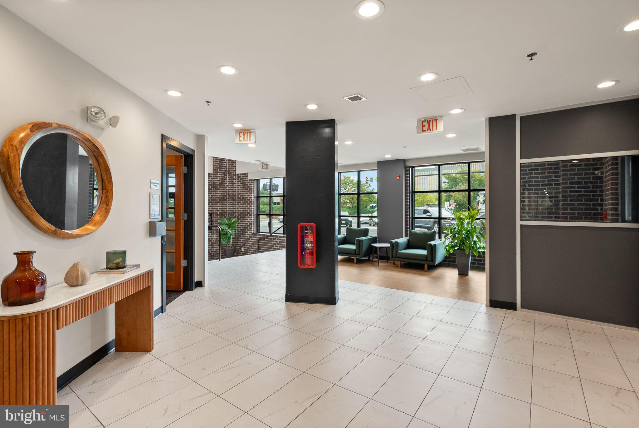 181 E REED AVENUE 206