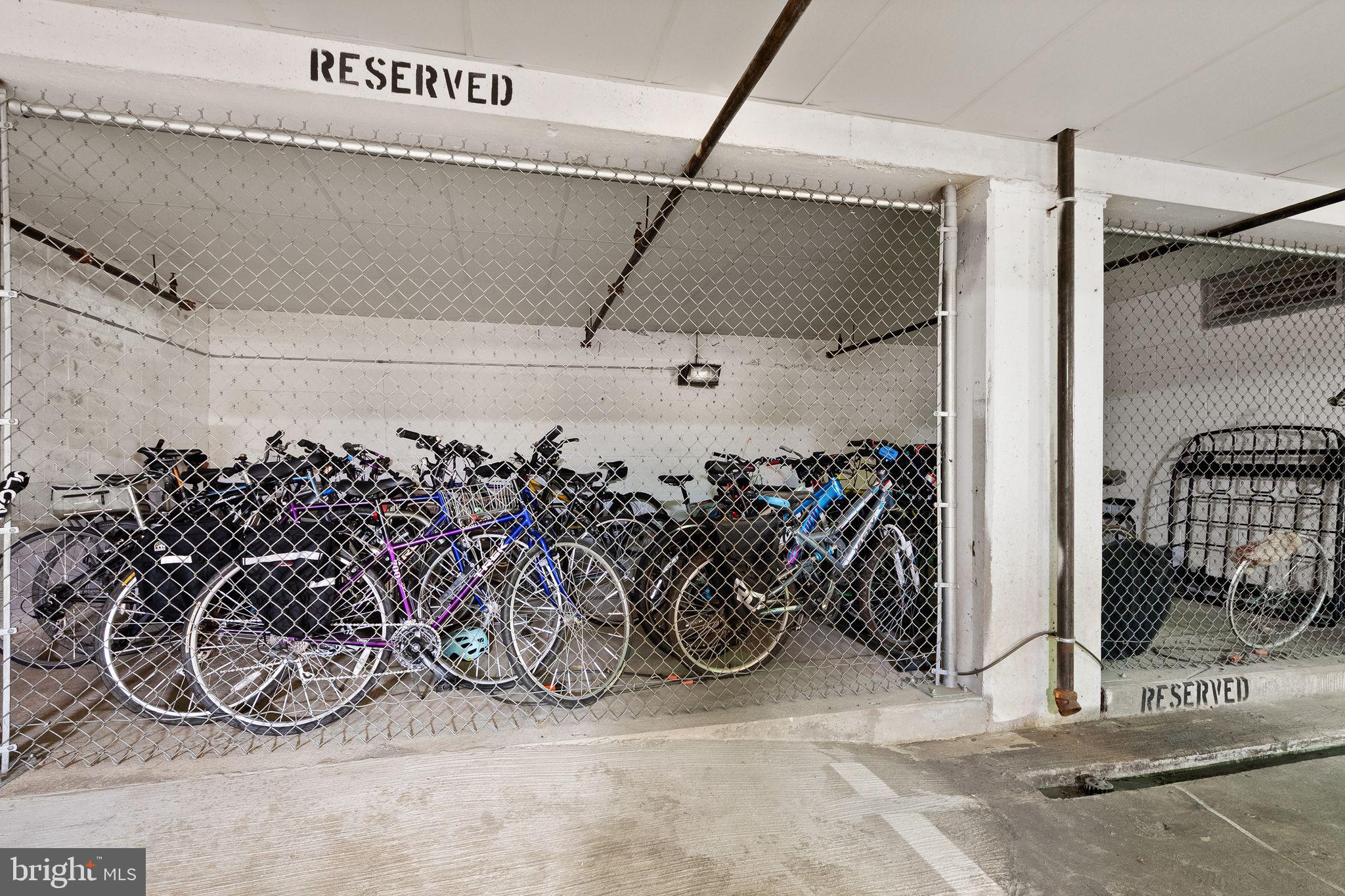 181 E REED AVENUE 206