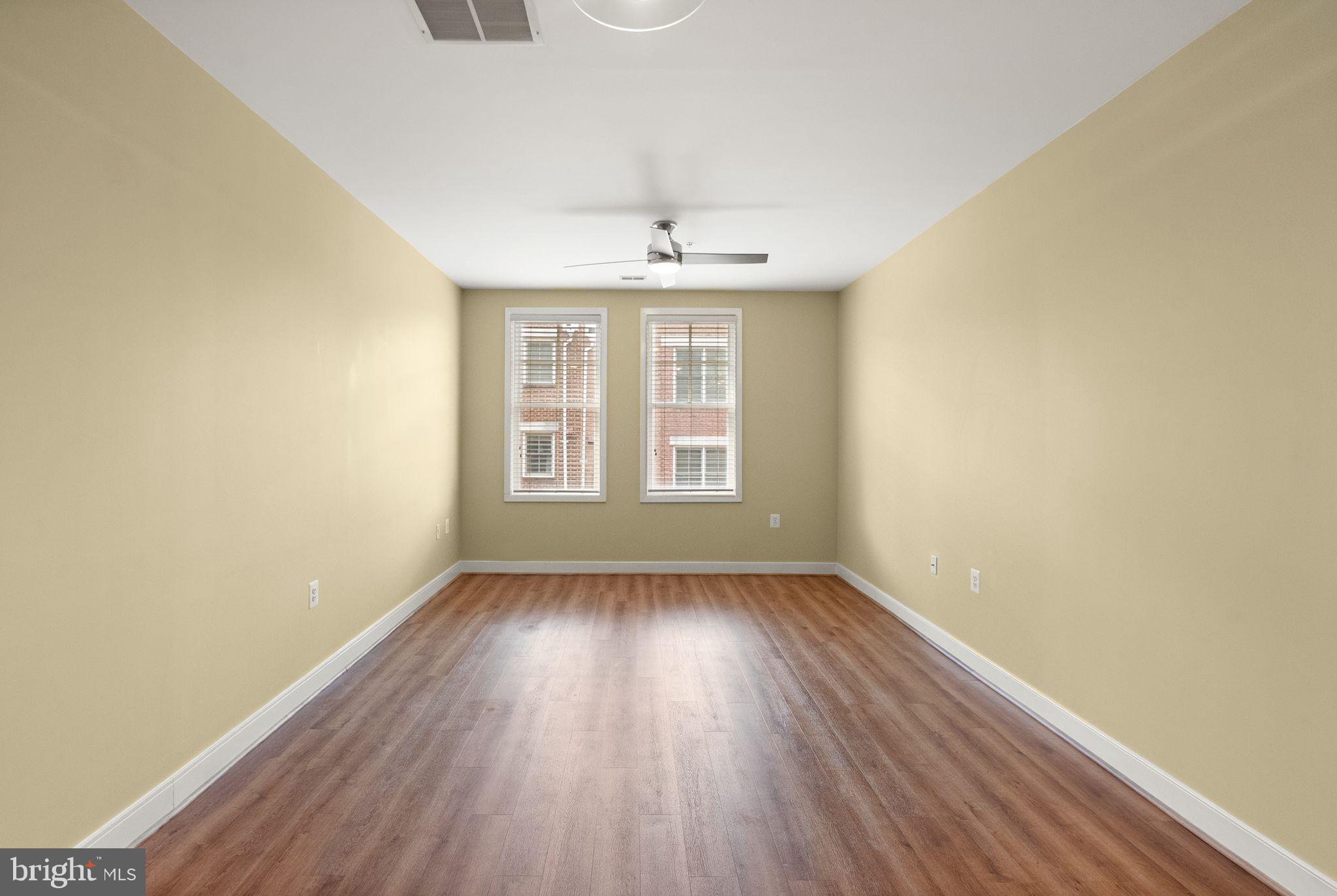 181 E REED AVENUE 206