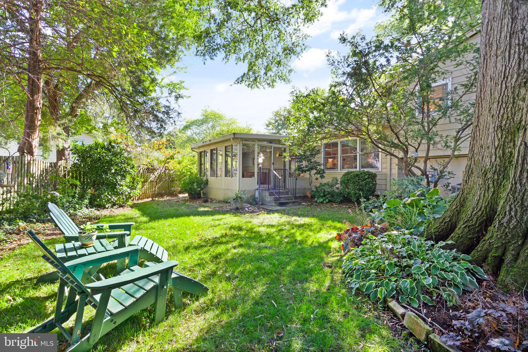2403 Arrow Park Dr