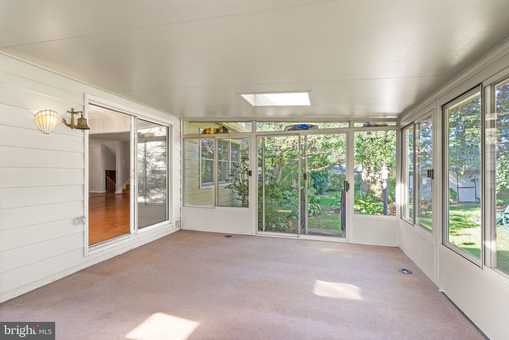 2403 Arrow Park Dr