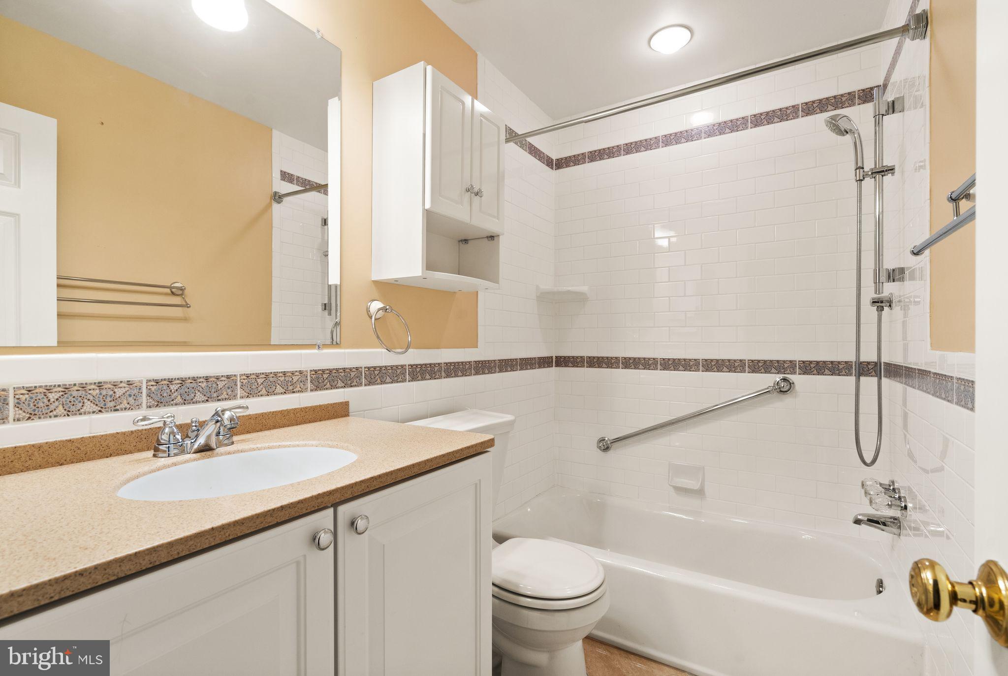 2403 Arrow Park Dr