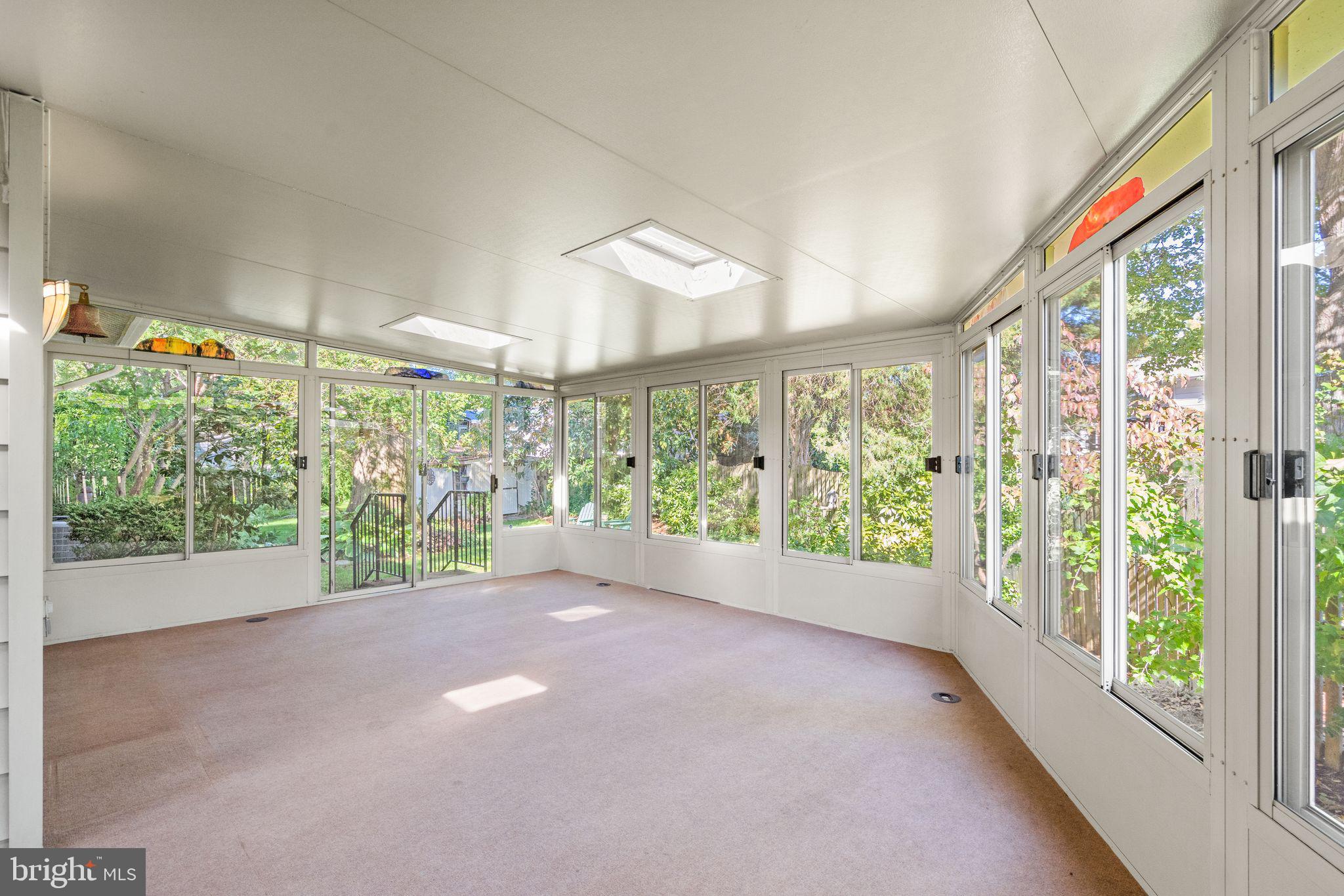 2403 Arrow Park Dr
