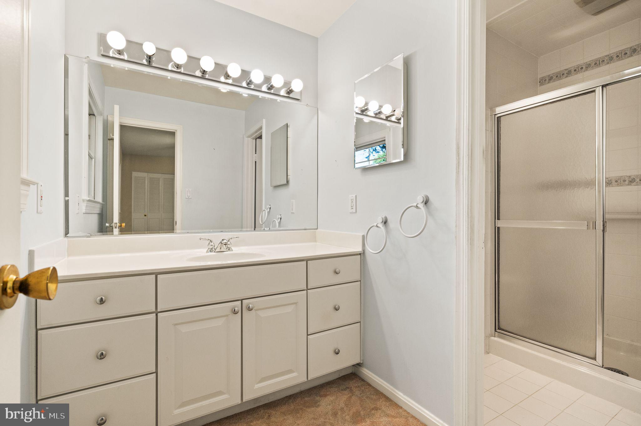 2403 Arrow Park Dr
