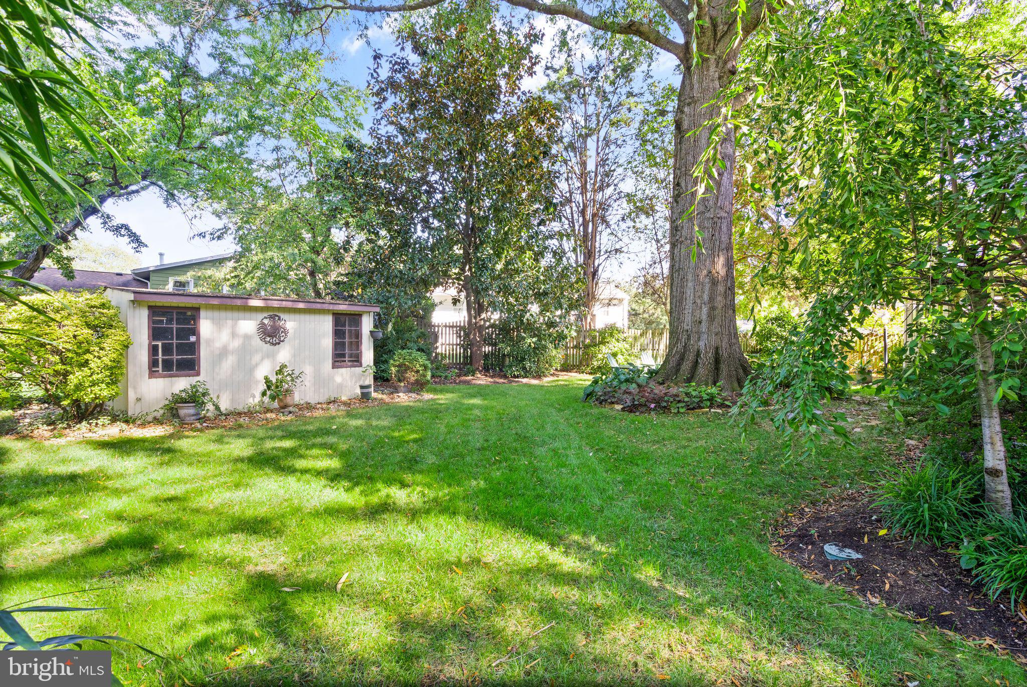 2403 Arrow Park Dr