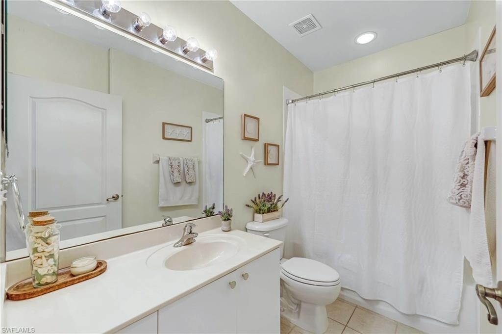 7827 Regal Heron CIR 302
