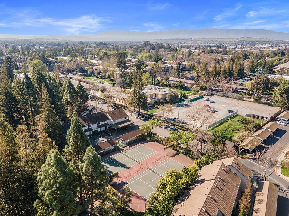 1044 Summermist Court