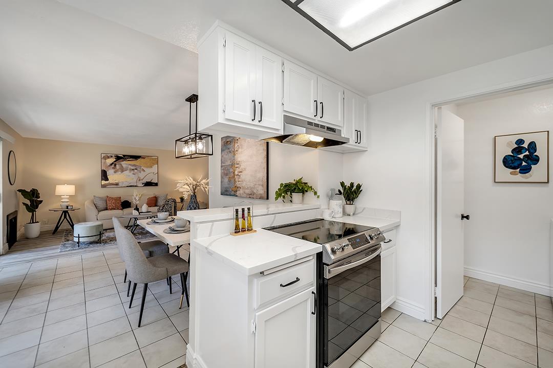 1044 Summermist Court
