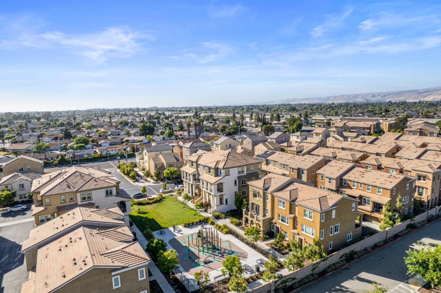 38909 Snapdragon Place