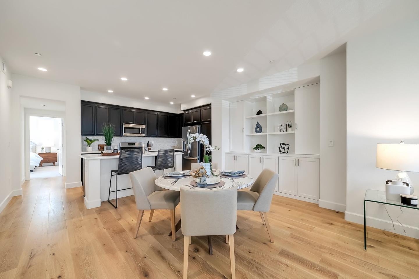 38909 Snapdragon Place