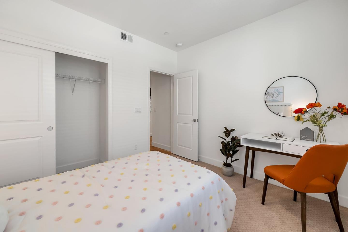 38909 Snapdragon Place