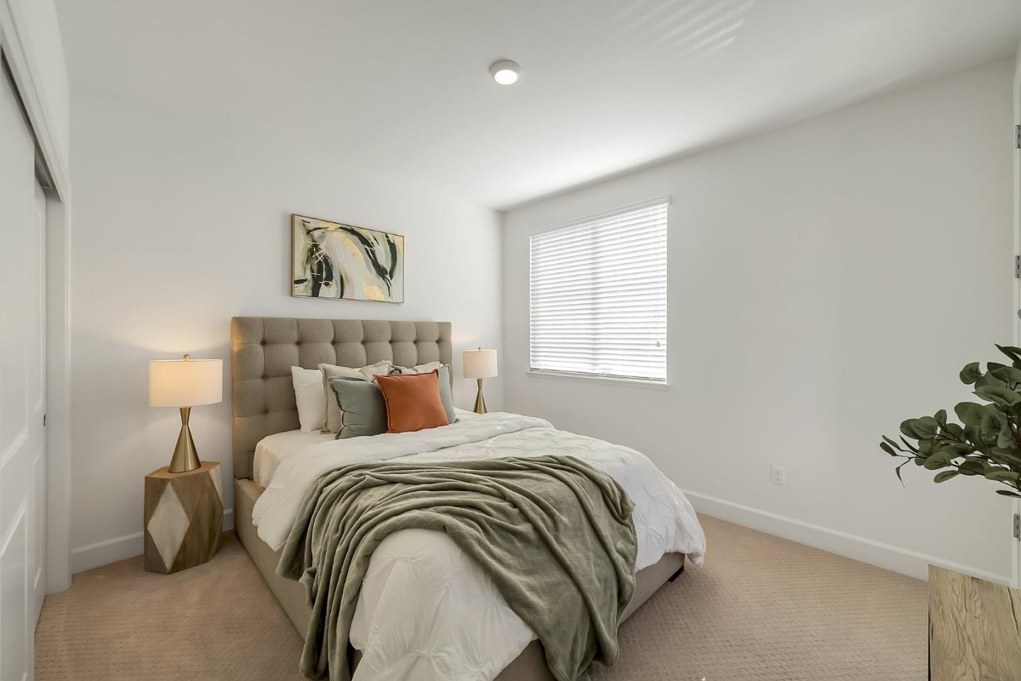 38909 Snapdragon Place