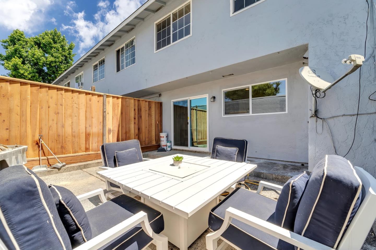 3424 Pisces Drive