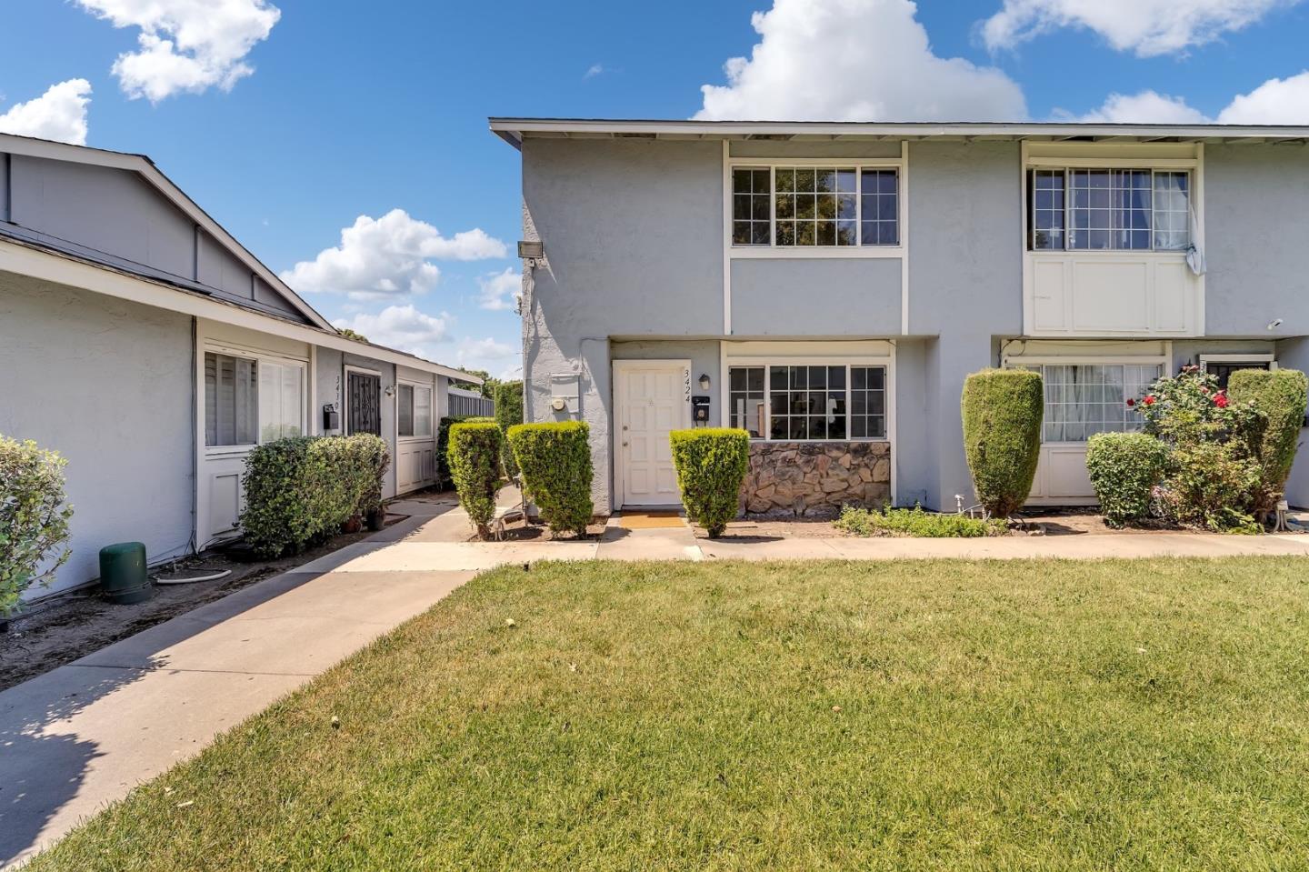 3424 Pisces Drive